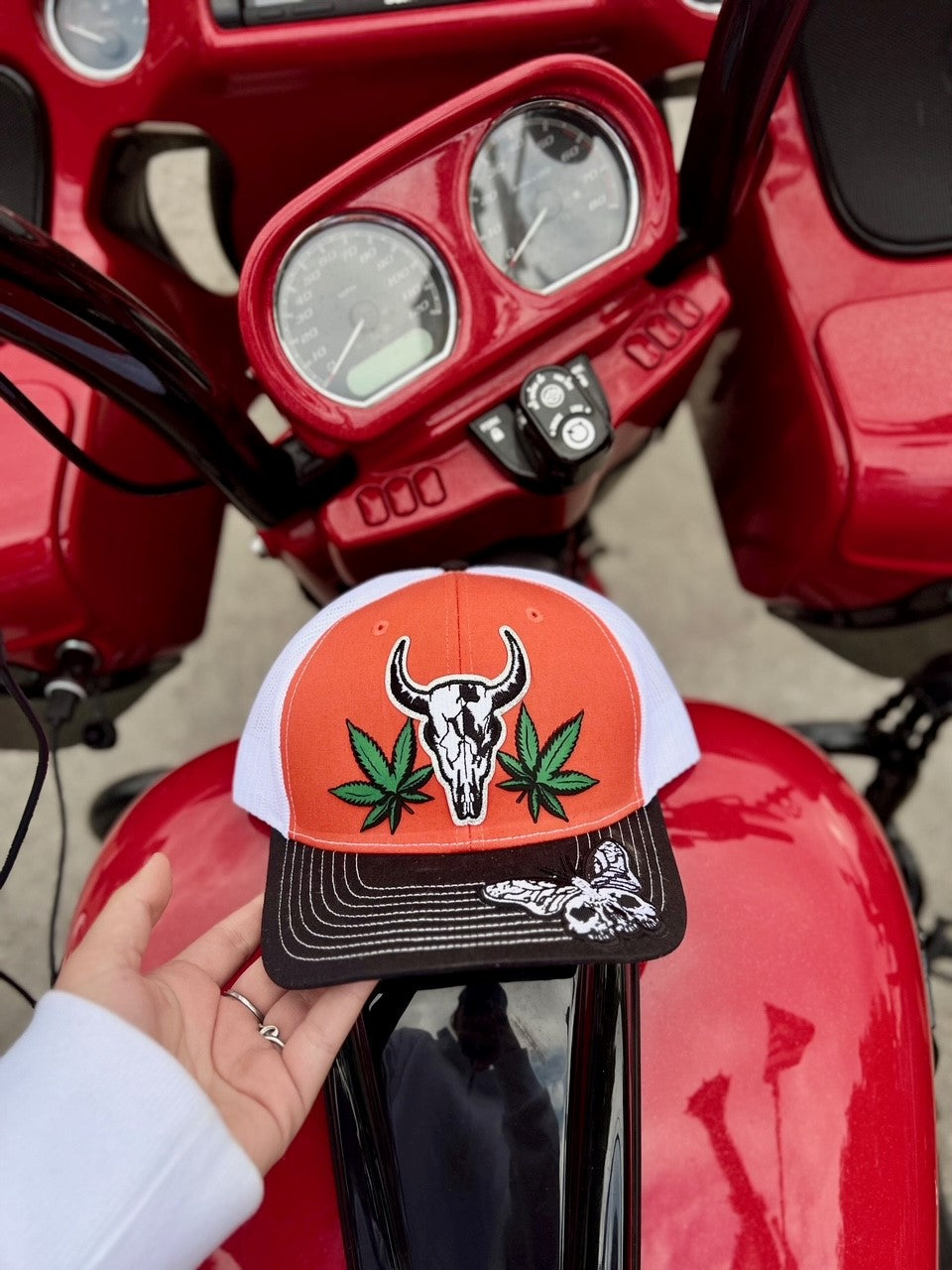 Bull Skull With 420 Leaves